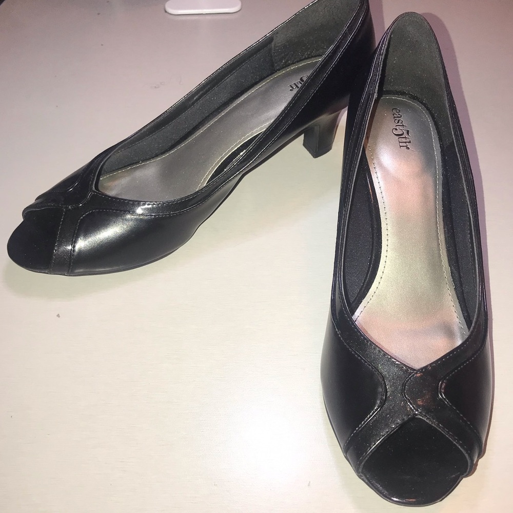 East 5th Women’s Emma - Black Peep Toe Heel